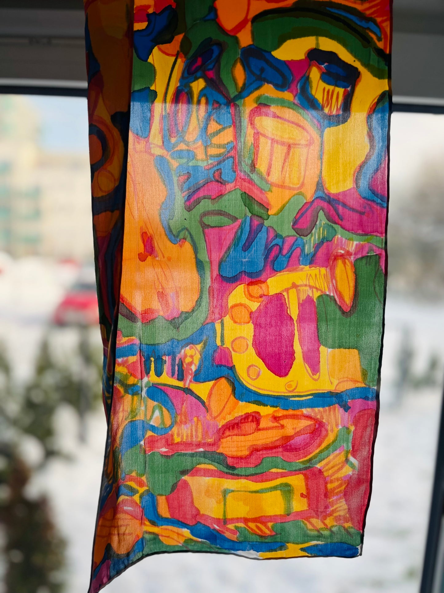 Instrumenty, barwny szal jedwabny, 150x30cm, 2023