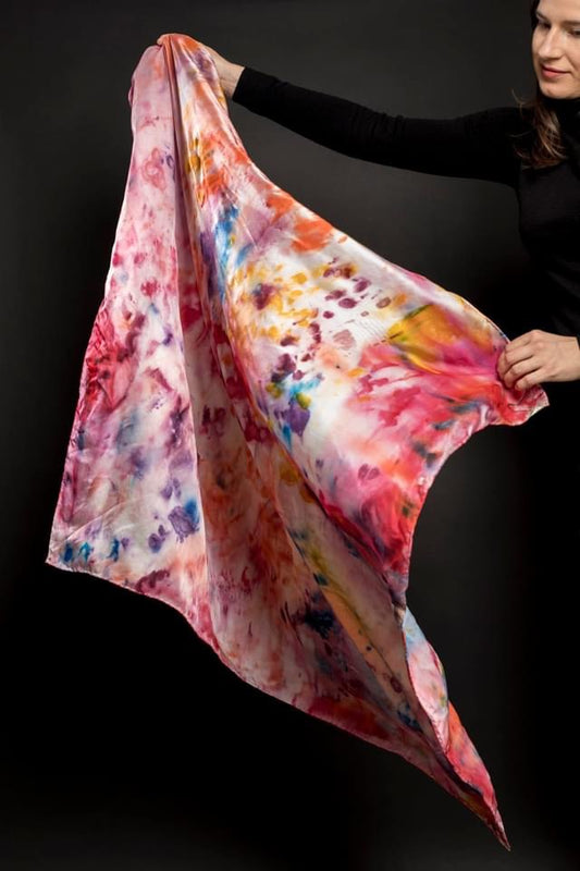 Warm colours , silk painted scarf, 114 x 114 cm, 2021